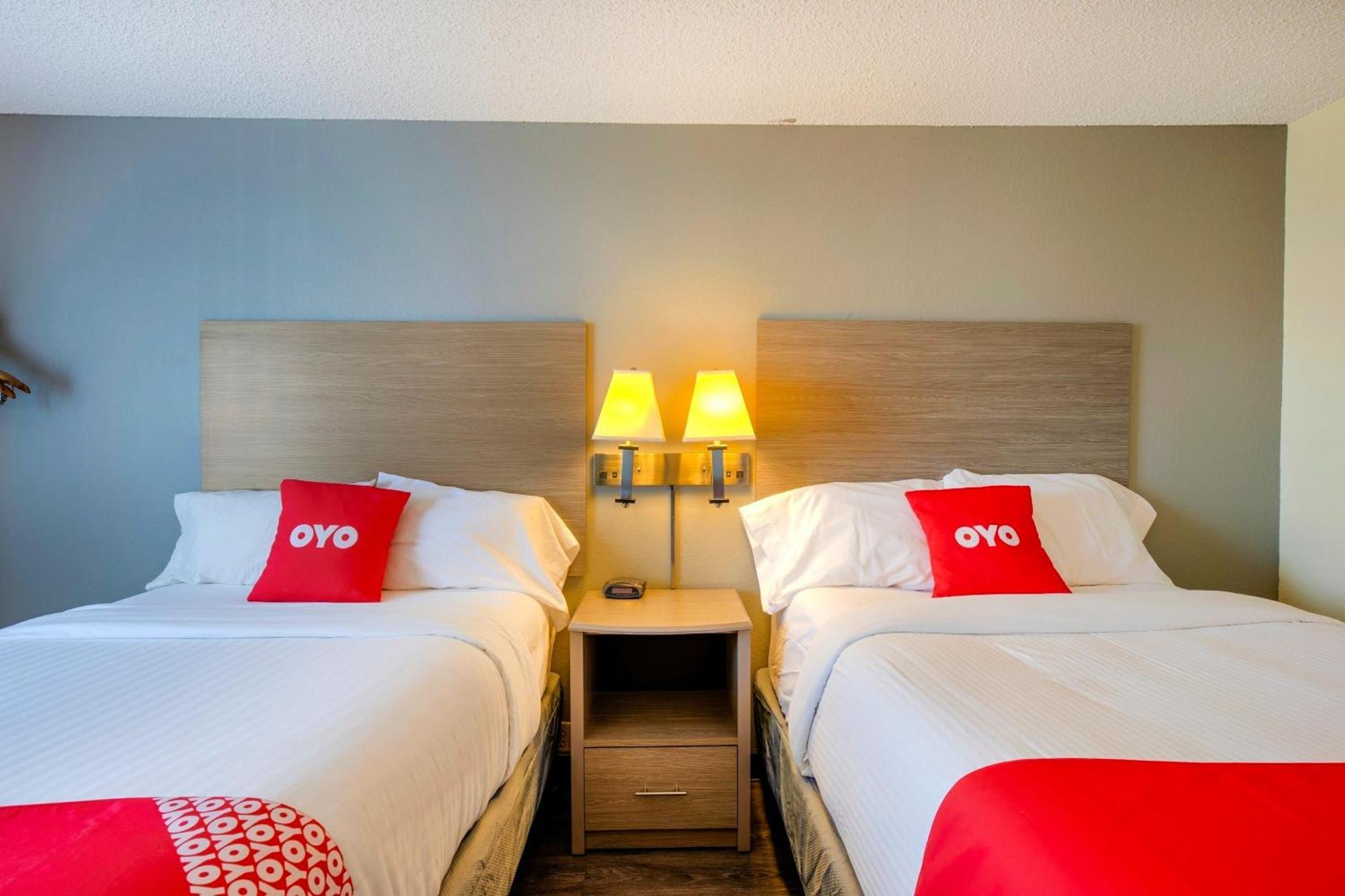 Oyo Hotel Castle Rock Co Downtown Exterior photo